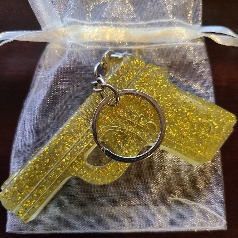 HANDMADE Gold Handgun Keychain - Picture 2 of 2